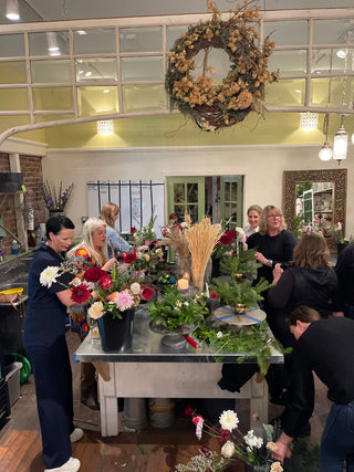 Holiday Centerpiece Workshop | Sunday December 21st