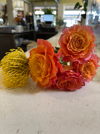 Friday Flower Therapy |  Fresh Cut Flowers