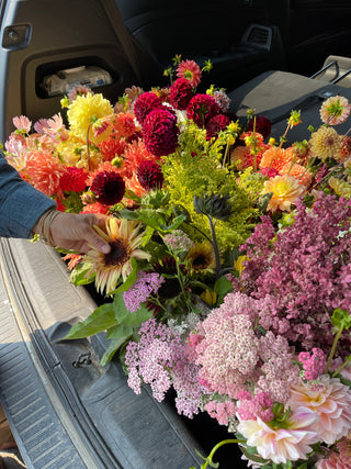 Herban Bloom Now Delivering to West Seattle: Introducing Friday Flower Therapy