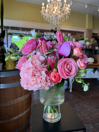 Valentine | Pink Floral Arrangment