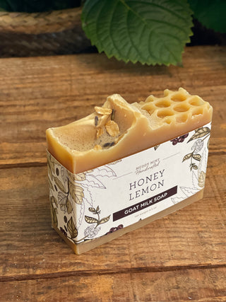 Muddy Mint Handcrafted Soap | Honey Lemon